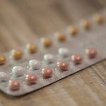 Abortų klinikos nutyli informaciją apie medikamentinio aborto sustabdymą