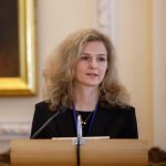 D. Karvelienė. Žiemos šventės be Šv. Kalėdų, arba šeimos stiprinimo įstatymas be šeimos
