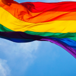 Jungtinės Karalystės parlamento pirmininkas: LGBT teisės gali paminti religijos laisvę