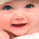 Mažą mergaitę vaizduojanti reklama už abortus: „Ji nusipelno būti pasirinkimu“
