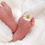 JAV reikalaujama gydyti abortą išgyvenusius kūdikius