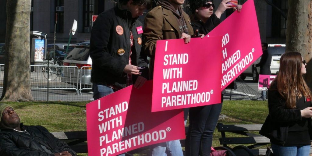 Aborto šalininkai kaltina „Planuotą tėvystę“ dėl savo nesėkmių